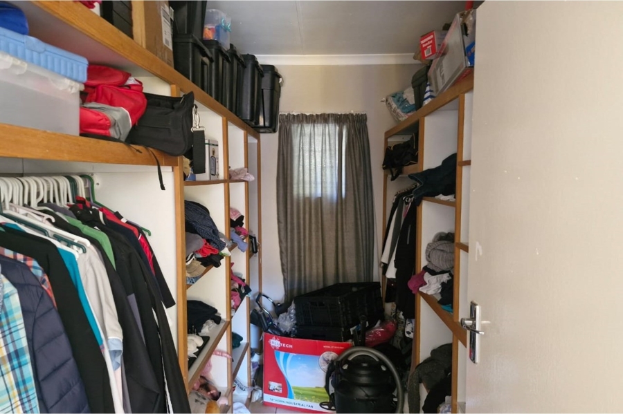 To Let 3 Bedroom Property for Rent in Wilkoppies North West